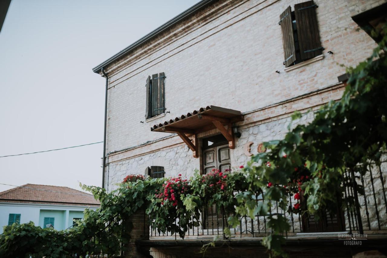 Bed and Breakfast Il Vecchio Mulino Brecciarola Экстерьер фото